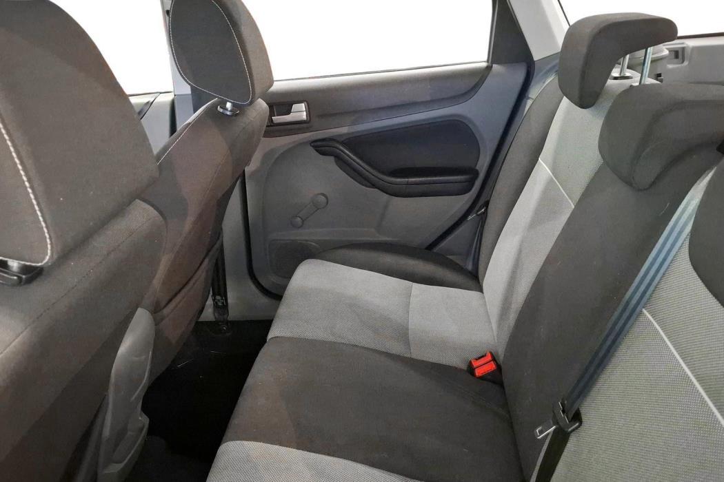 FORD FOCUS 2011