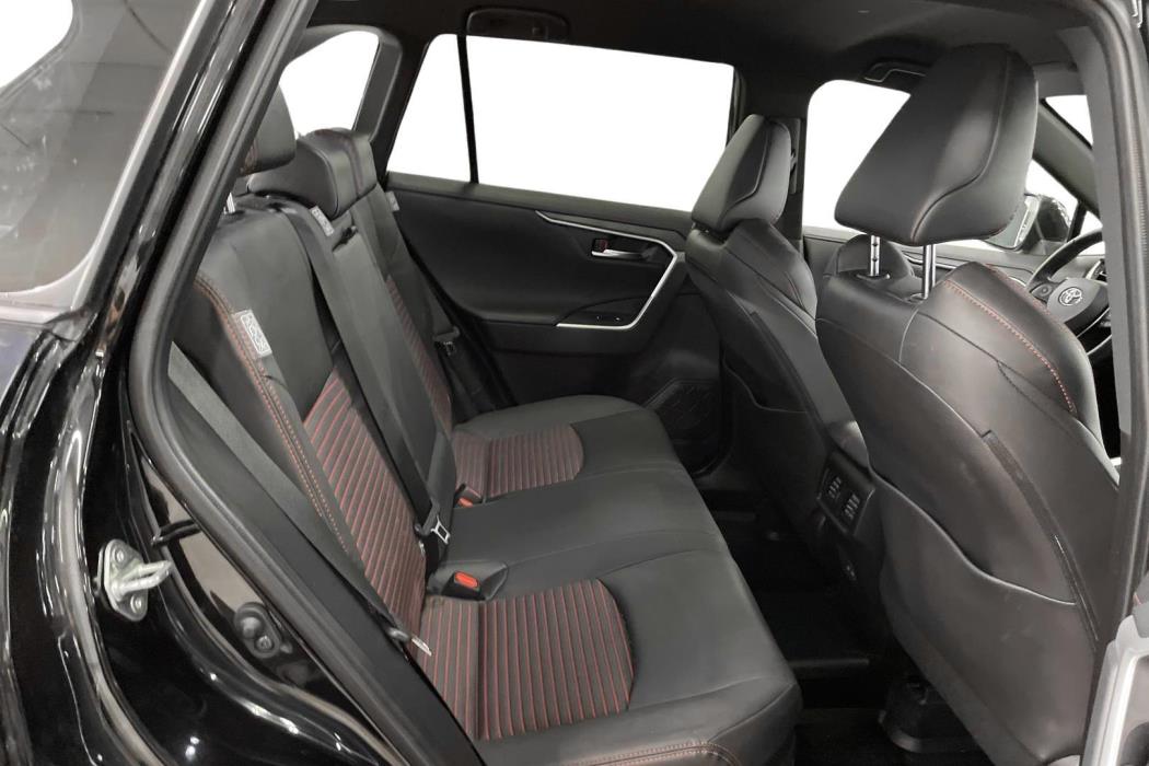 TOYOTA RAV4 Plug-in 2025