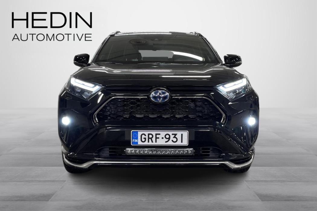 TOYOTA RAV4 Plug-in 2025