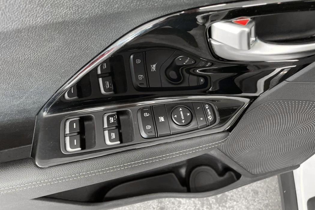 Kia Niro plug-in 2019