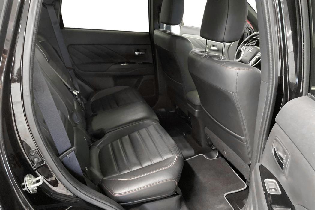 Mitsubishi Outlander PHEV 2018
