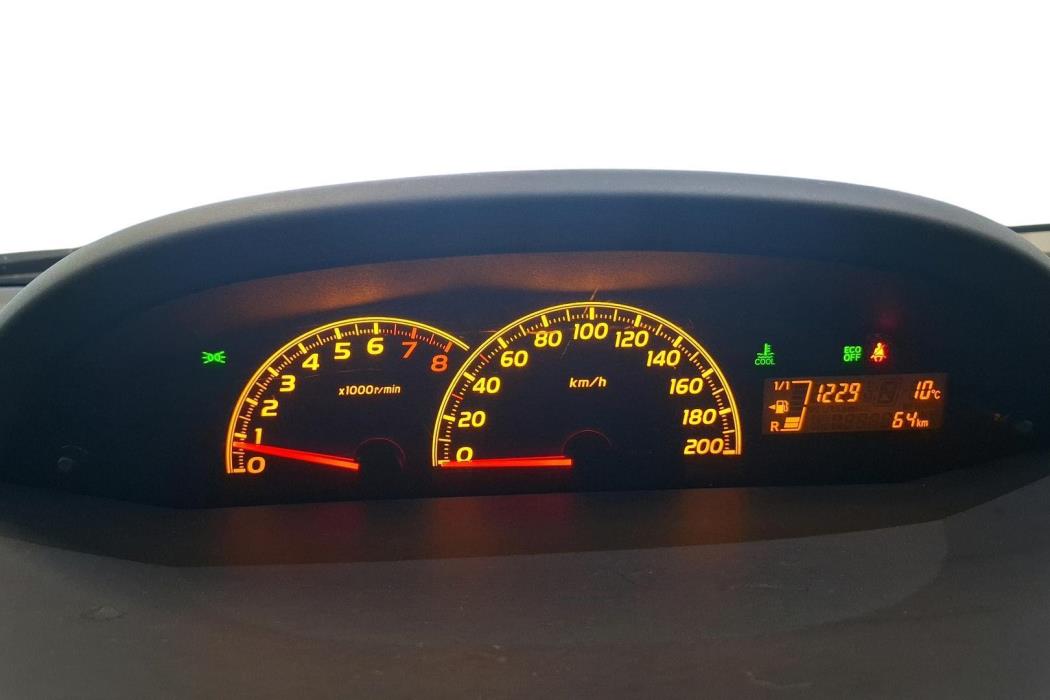 TOYOTA YARIS 2010
