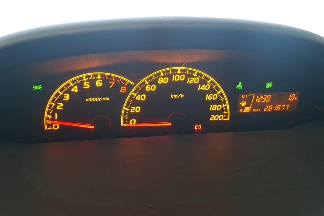 TOYOTA YARIS 2010