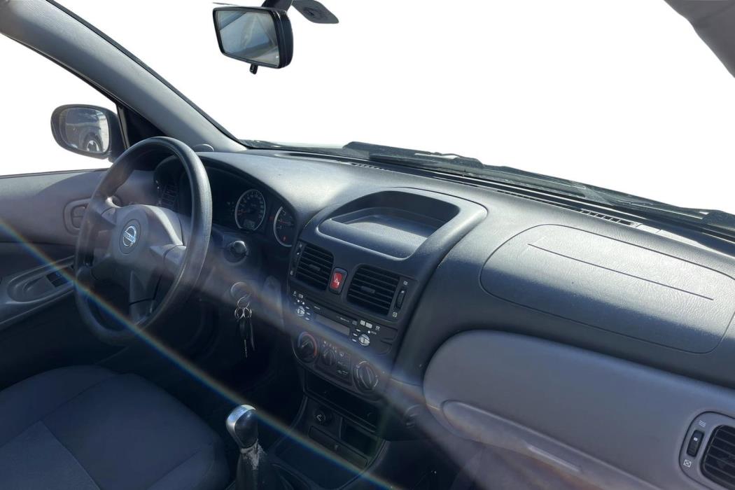NISSAN ALMERA 2004