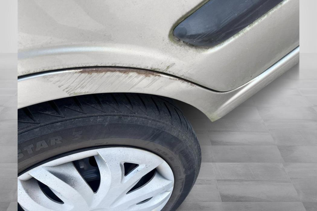 NISSAN ALMERA 2004