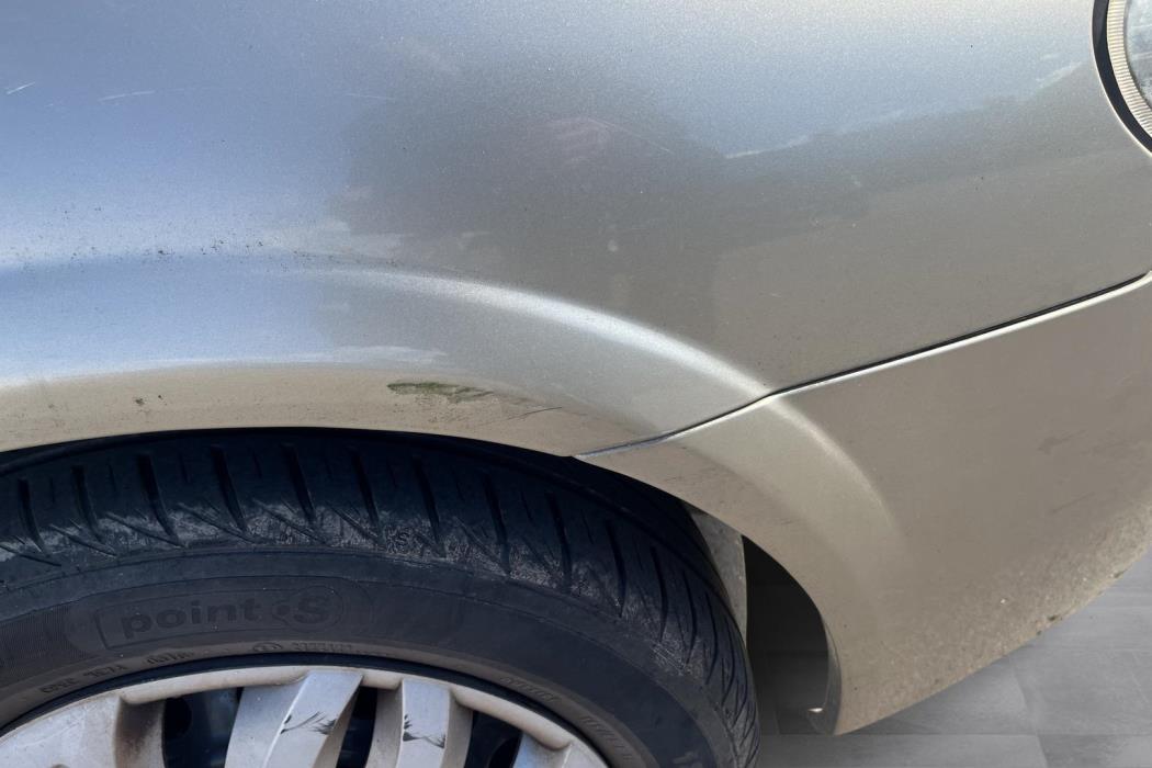 NISSAN ALMERA 2004