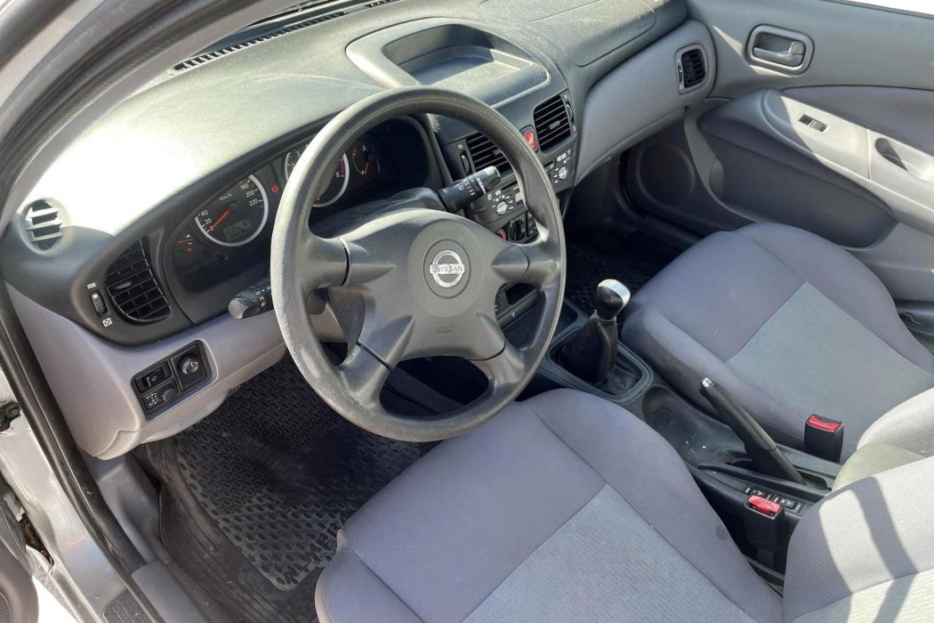 NISSAN ALMERA 2004