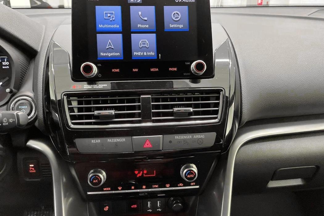 MITSUBISHI Eclipse Cross 2025