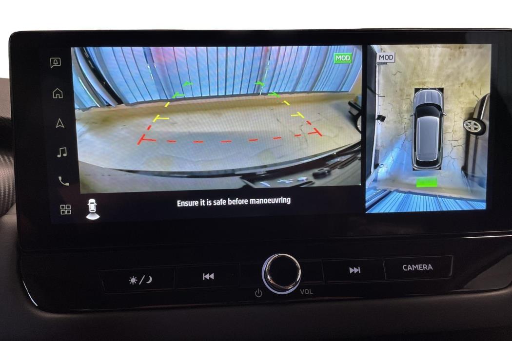 MITSUBISHI OUTLANDER 2025