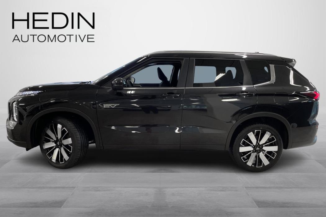 MITSUBISHI OUTLANDER 2025