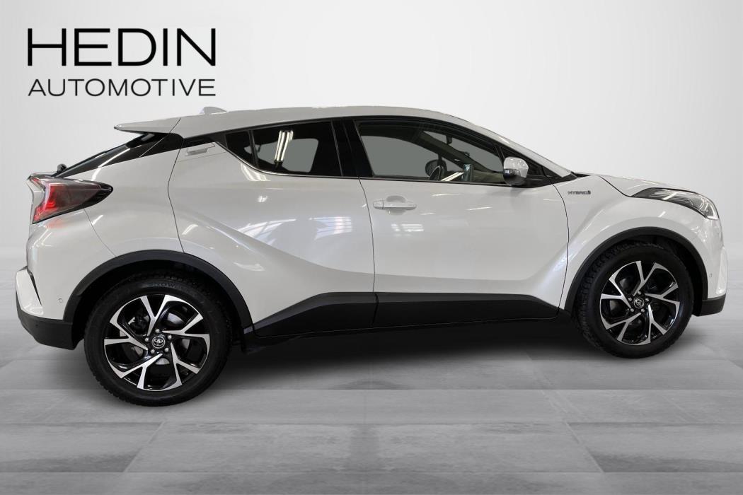 TOYOTA C-HR 2017
