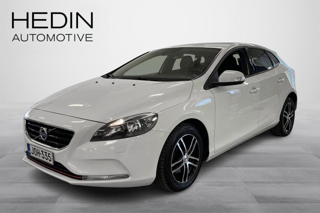 Volvo V40 2015