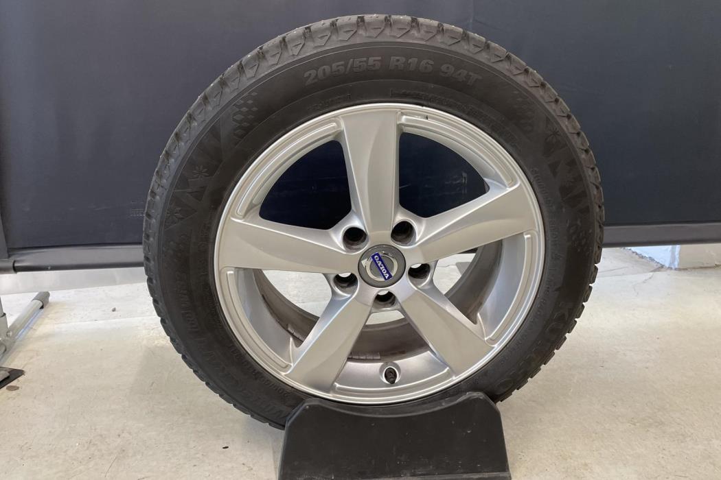 Volvo V40 2015