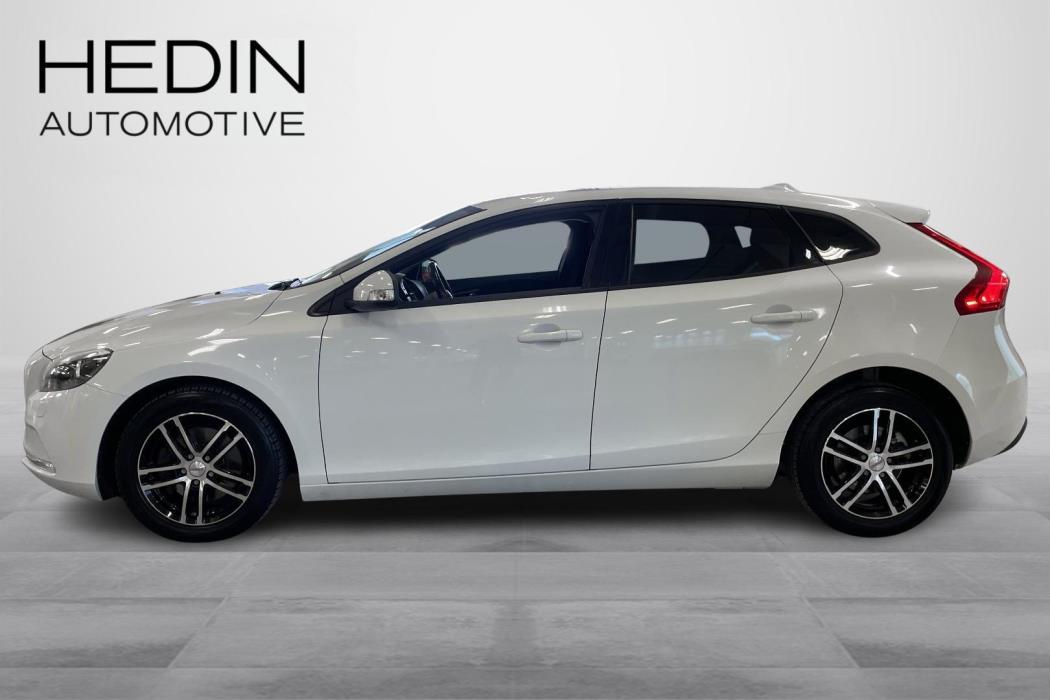 Volvo V40 2015