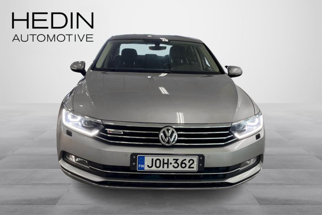 Volkswagen Passat 2015