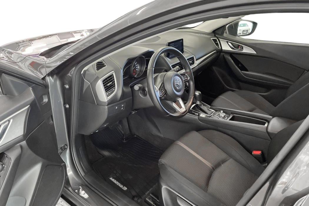 Mazda Mazda3 2018