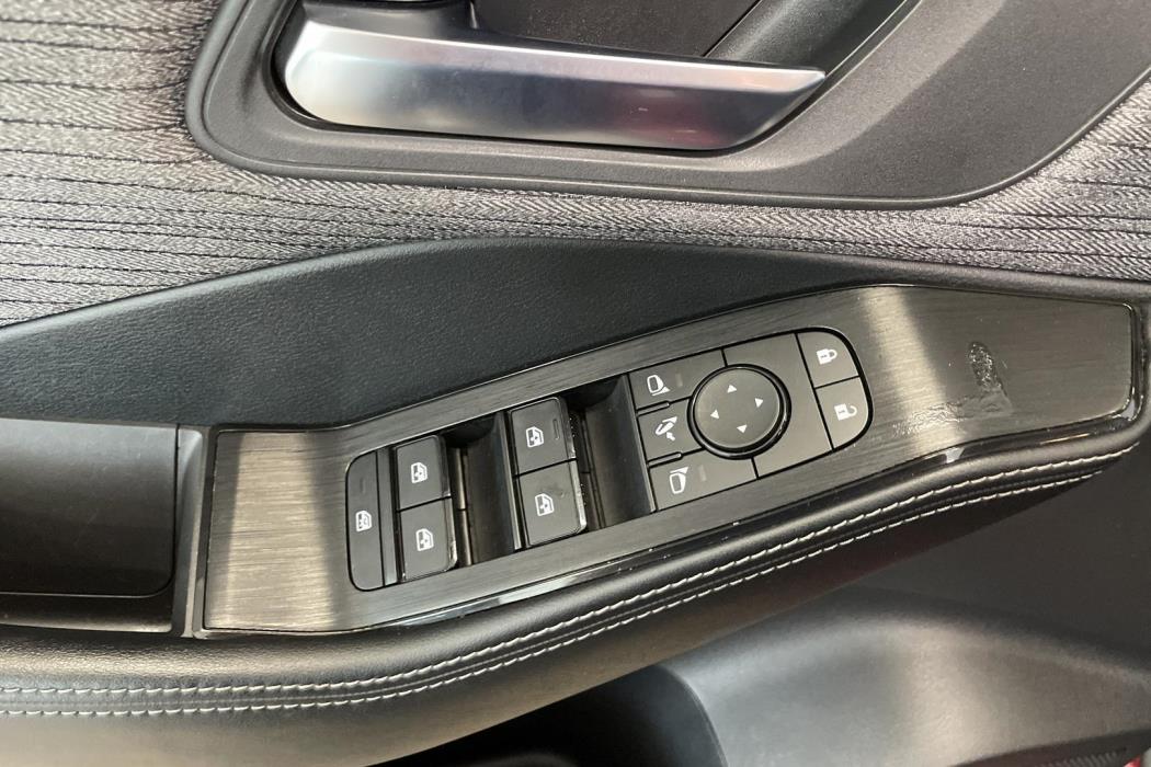 Nissan X-Trail 2024