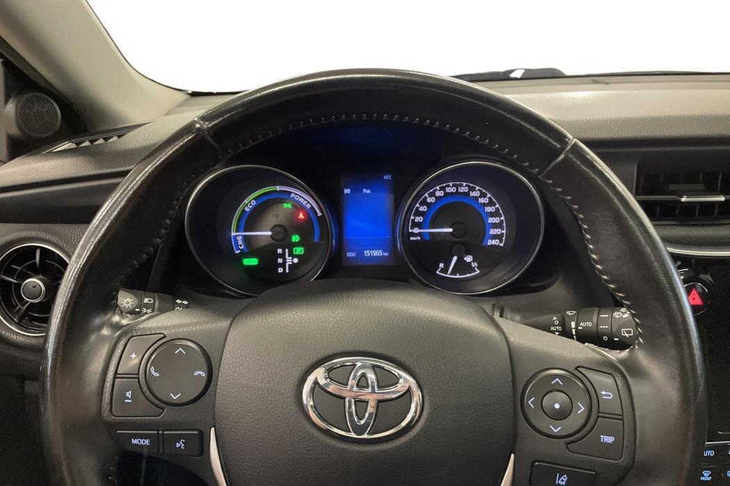 Toyota Auris 2016