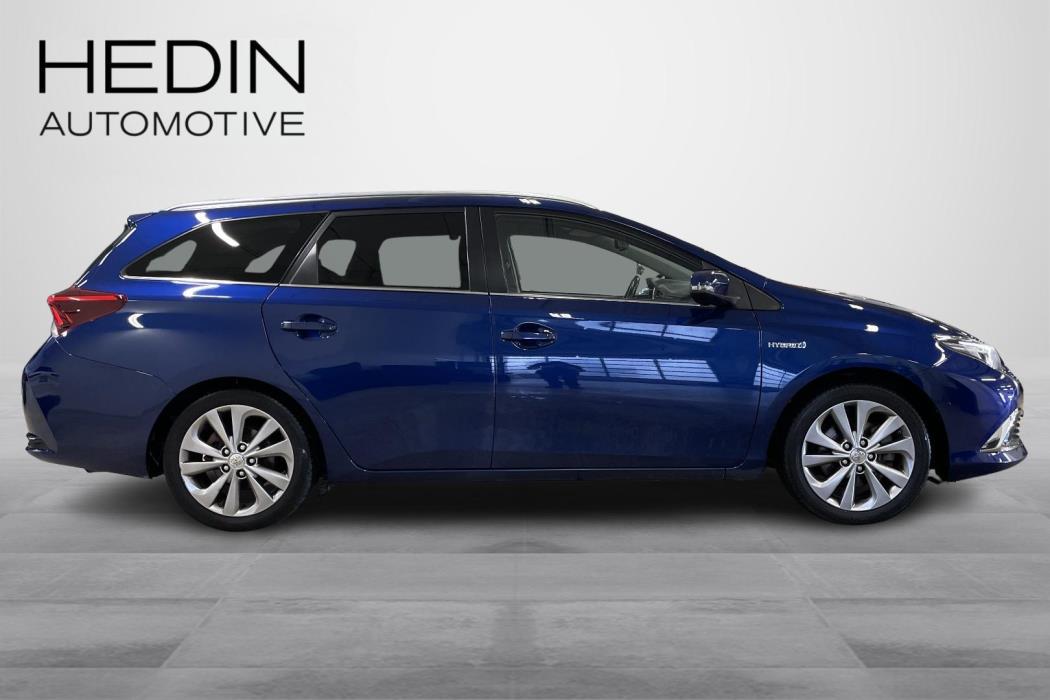 Toyota Auris 2016