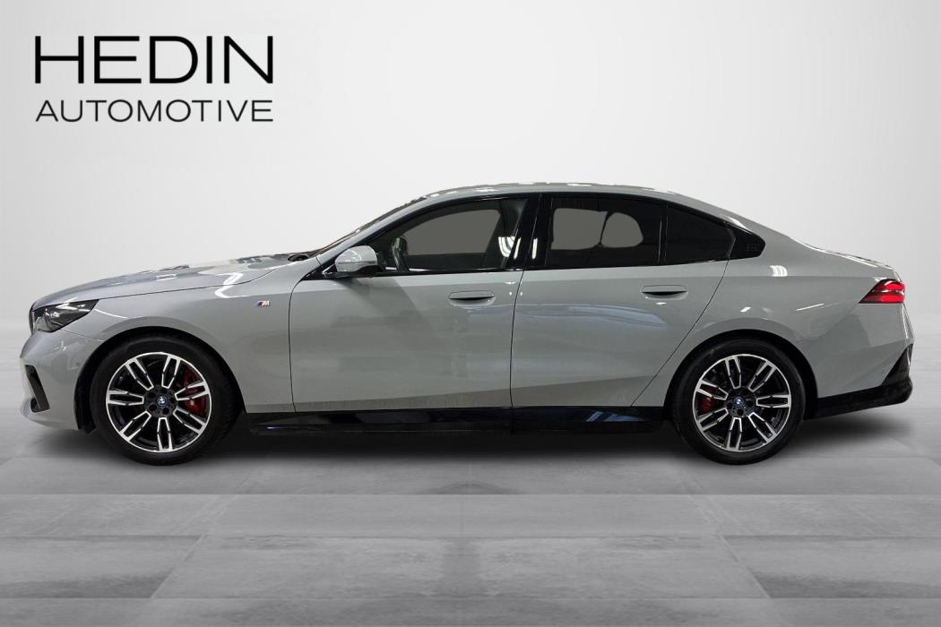 BMW i5 2024