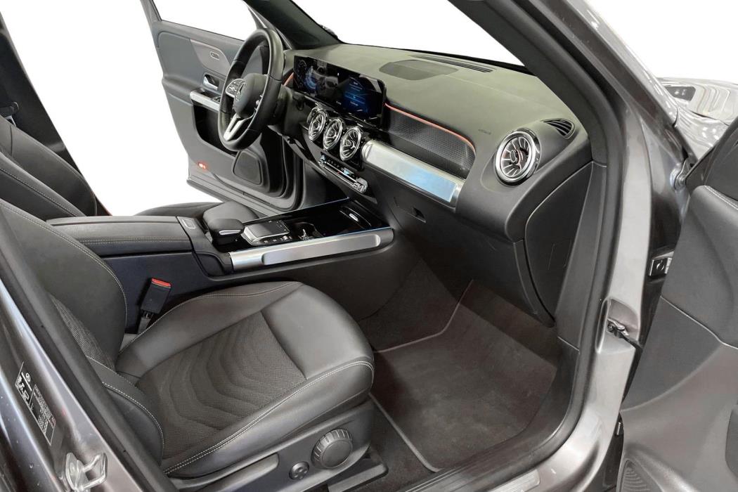 Mercedes-Benz EQB 2024