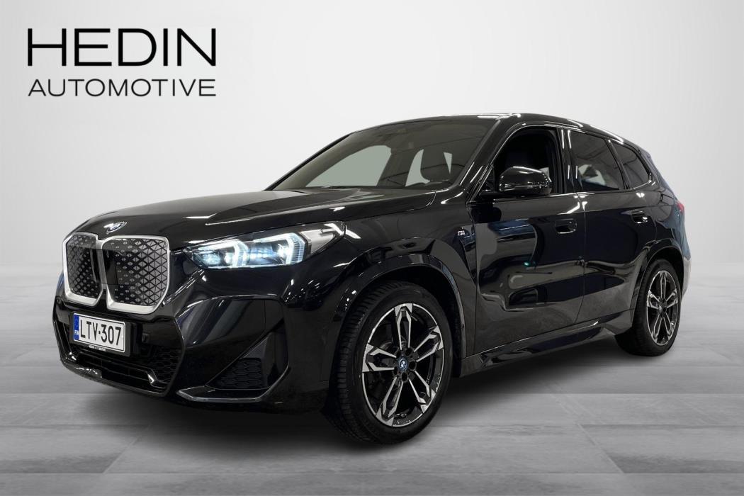 BMW iX1 2024