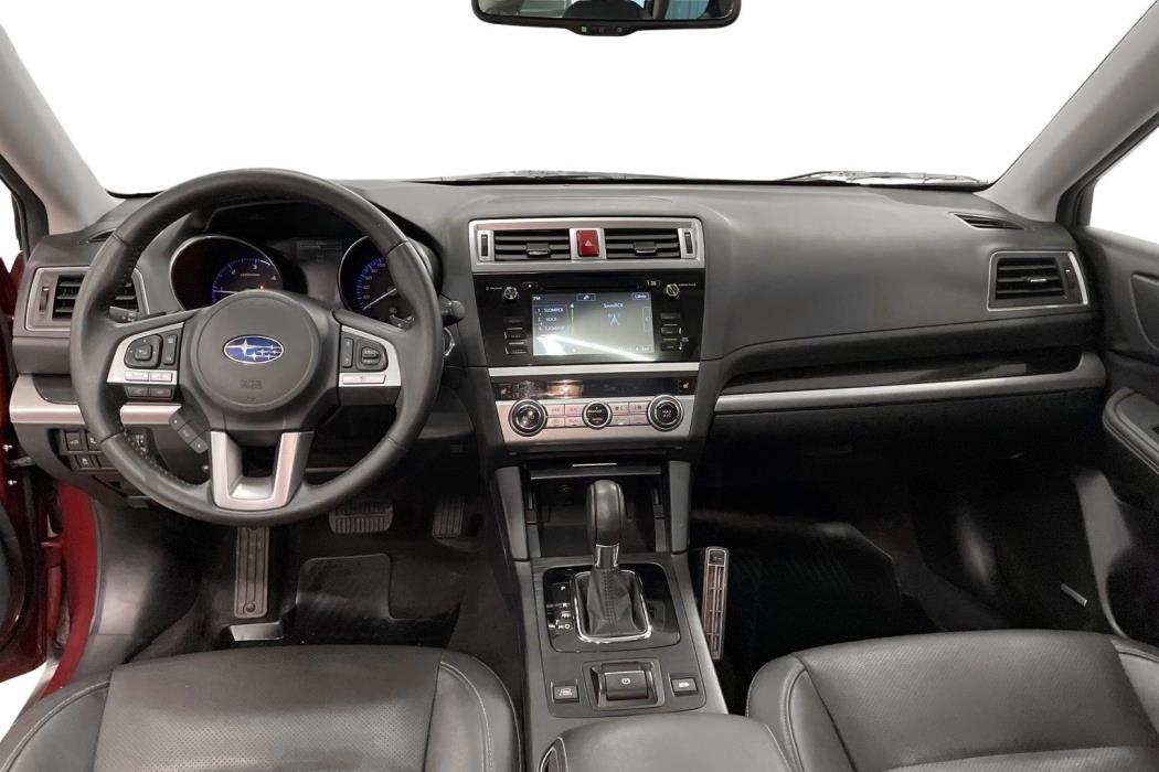 Subaru Outback 2016