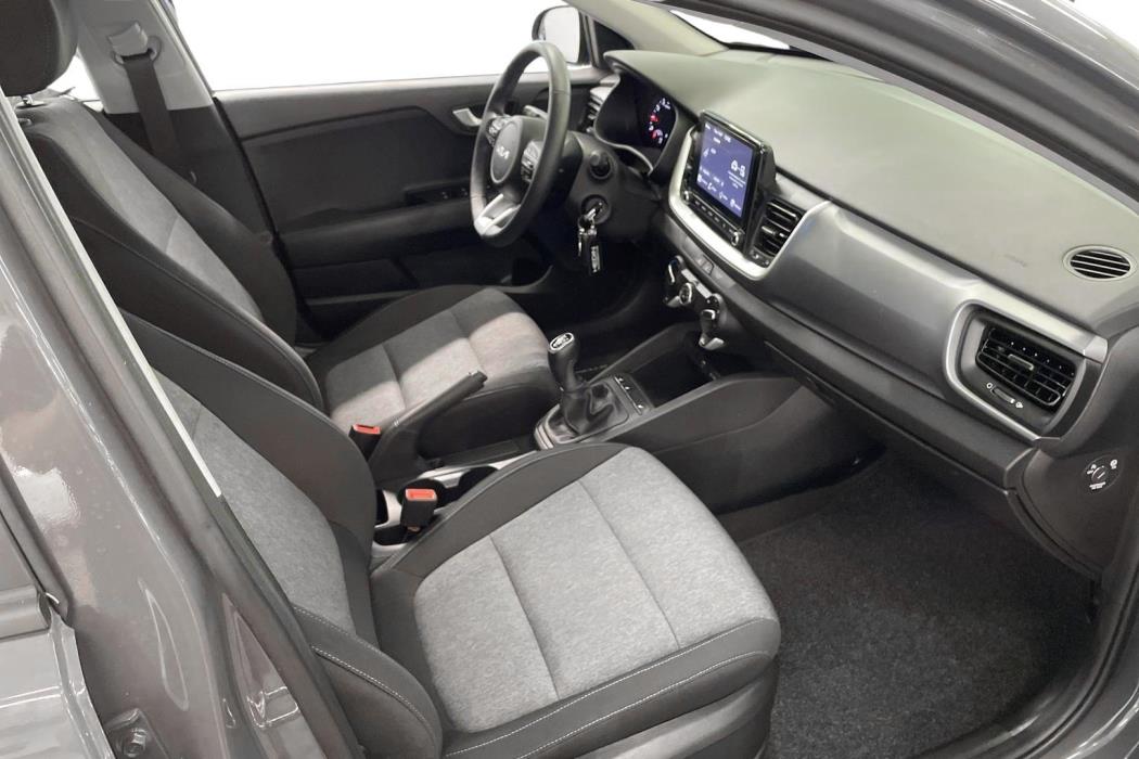 KIA STONIC 2023