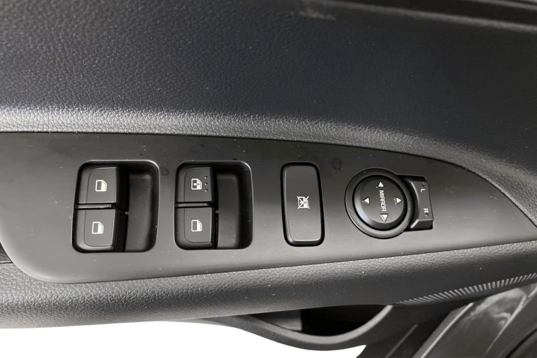 KIA STONIC 2023