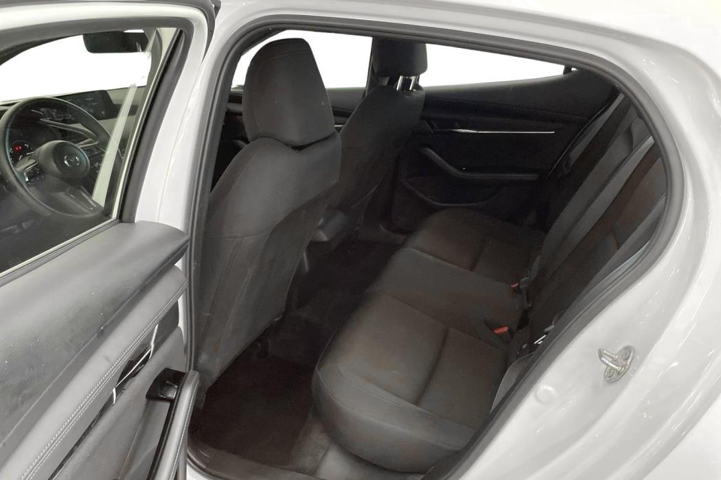 MAZDA 3 2025