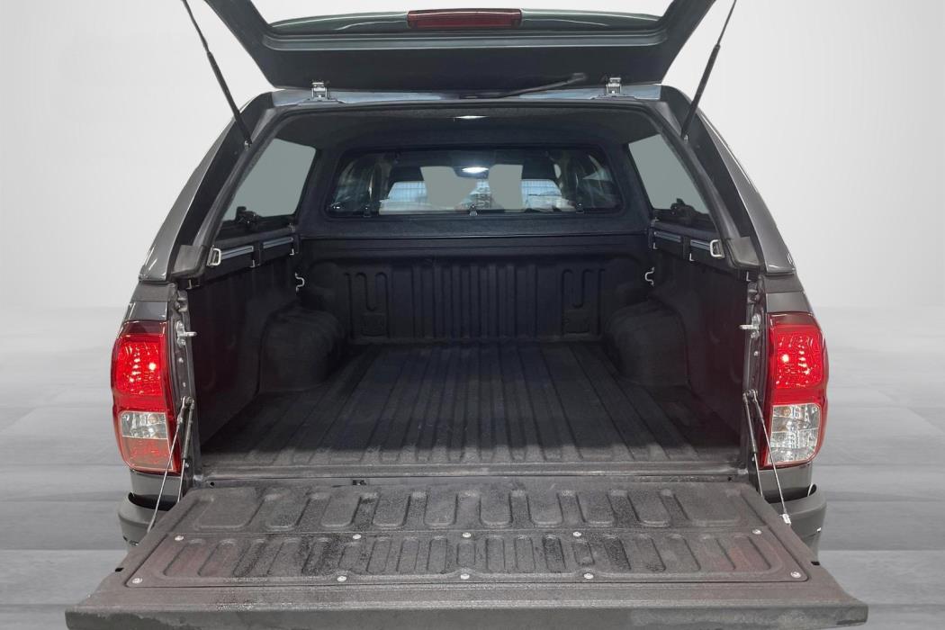 TOYOTA HILUX 2024