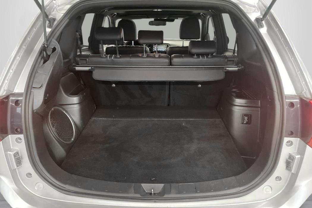 Mitsubishi Outlander PHEV 2018