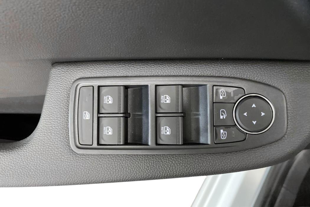 Mitsubishi Colt 2025