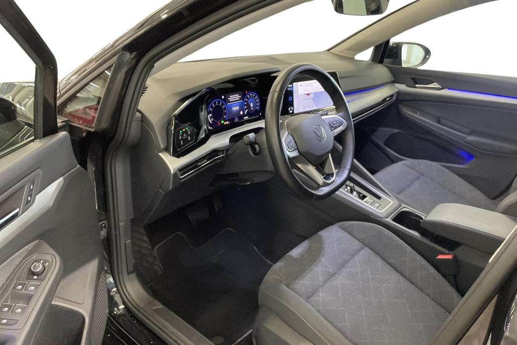 Volkswagen Golf 2023