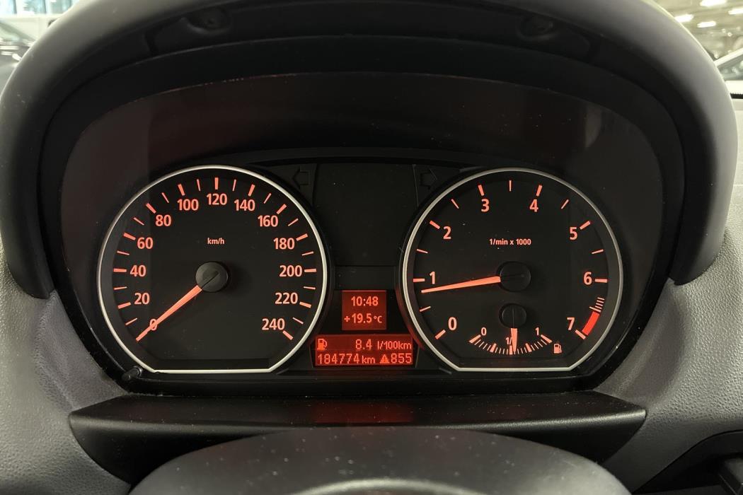 BMW 120 2006