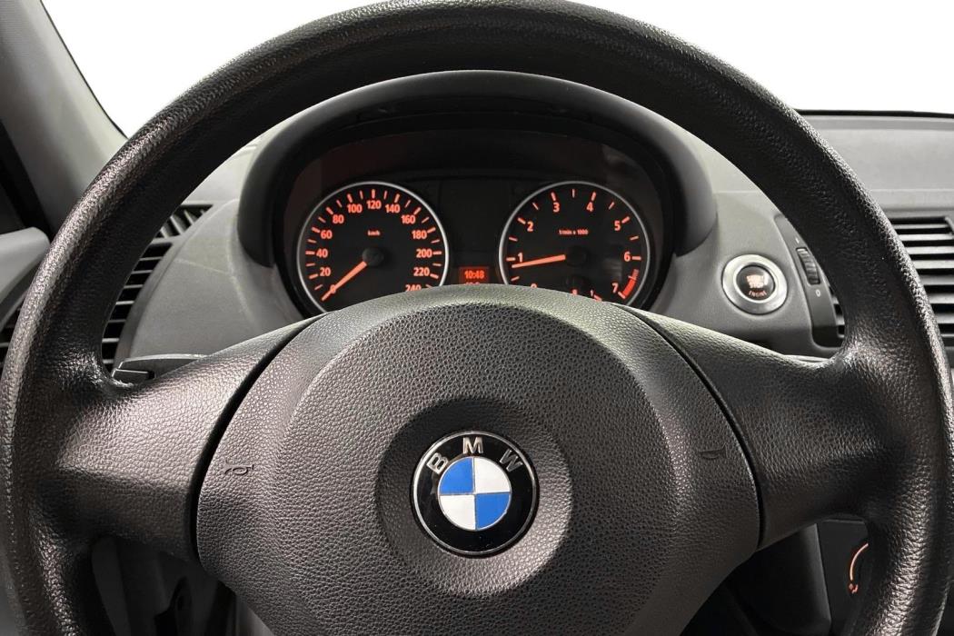 BMW 120 2006