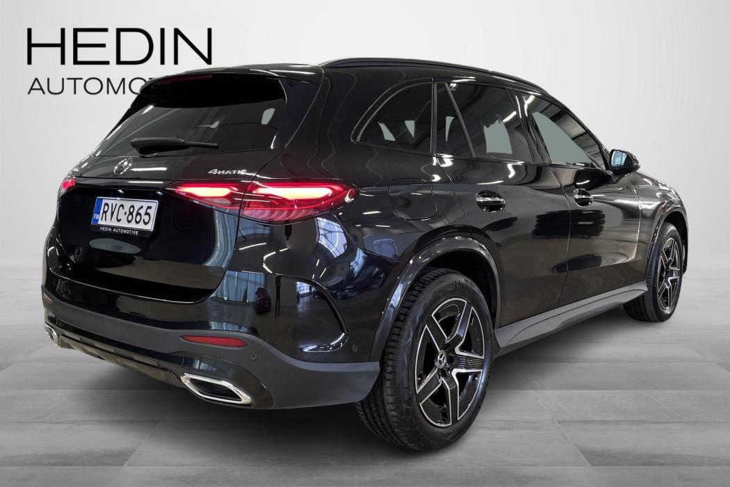 Mercedes-Benz GLC 2023