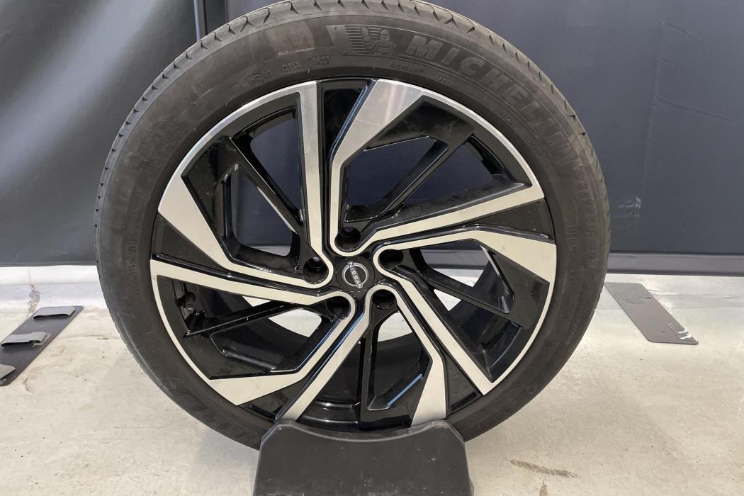 NISSAN Qashqai 2023