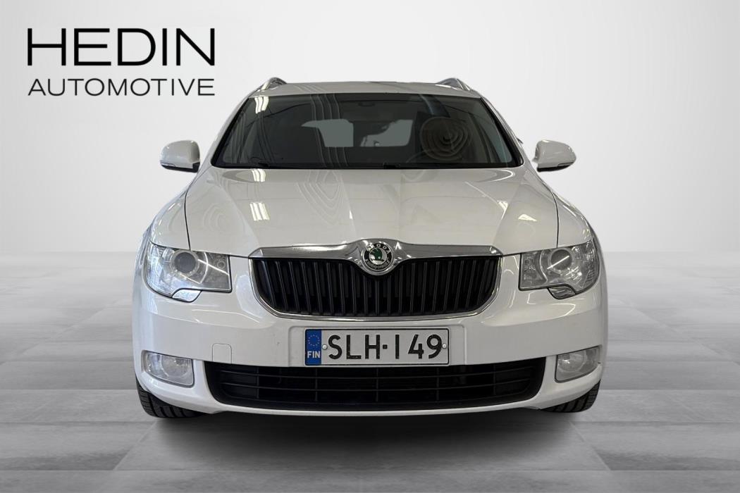 Skoda Superb 2013