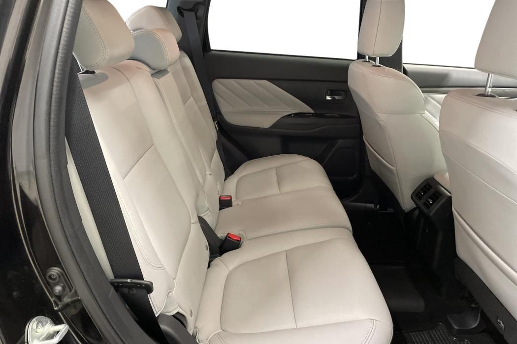 Mitsubishi Outlander PHEV 2019