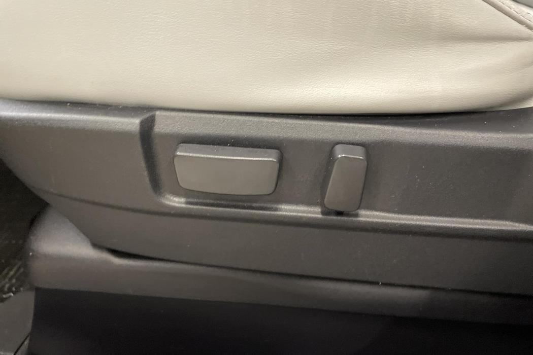 Mitsubishi Outlander PHEV 2019