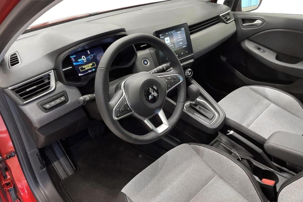 MITSUBISHI COLT 2025