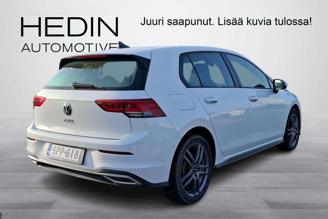 Volkswagen Golf 2021