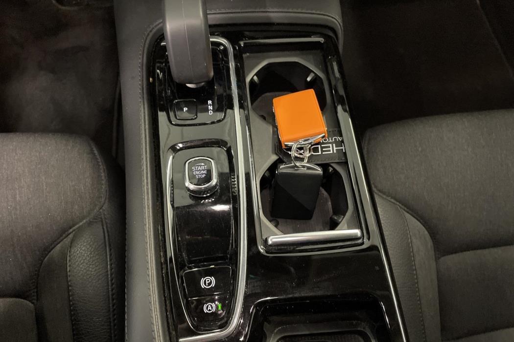 Volvo V90 2023