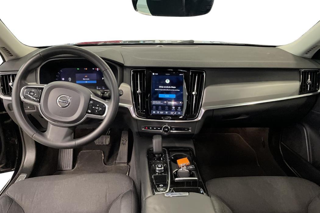 Volvo V90 2023