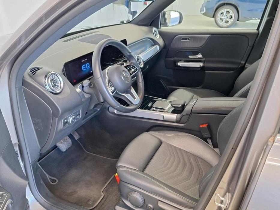Mercedes-Benz EQB 2024