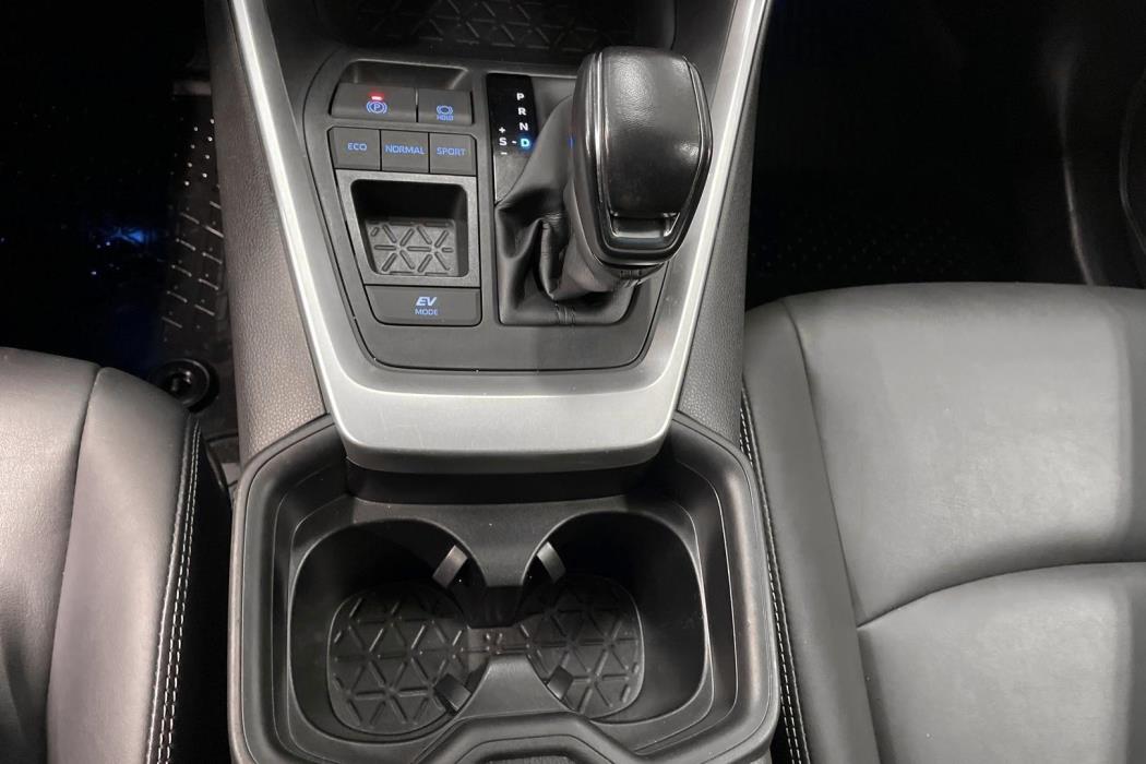 Toyota RAV4 2021