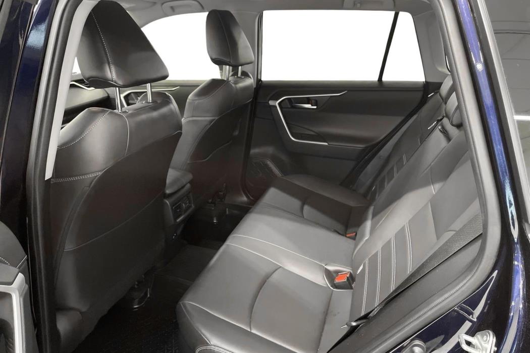 Toyota RAV4 2021