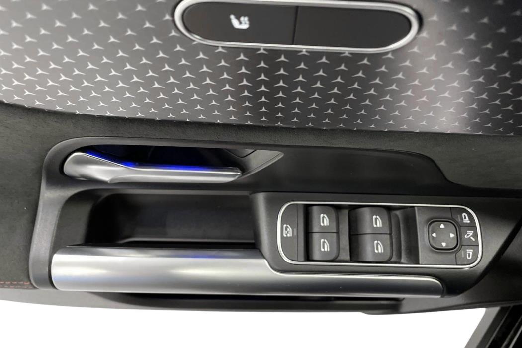 Mercedes-Benz EQA 2025