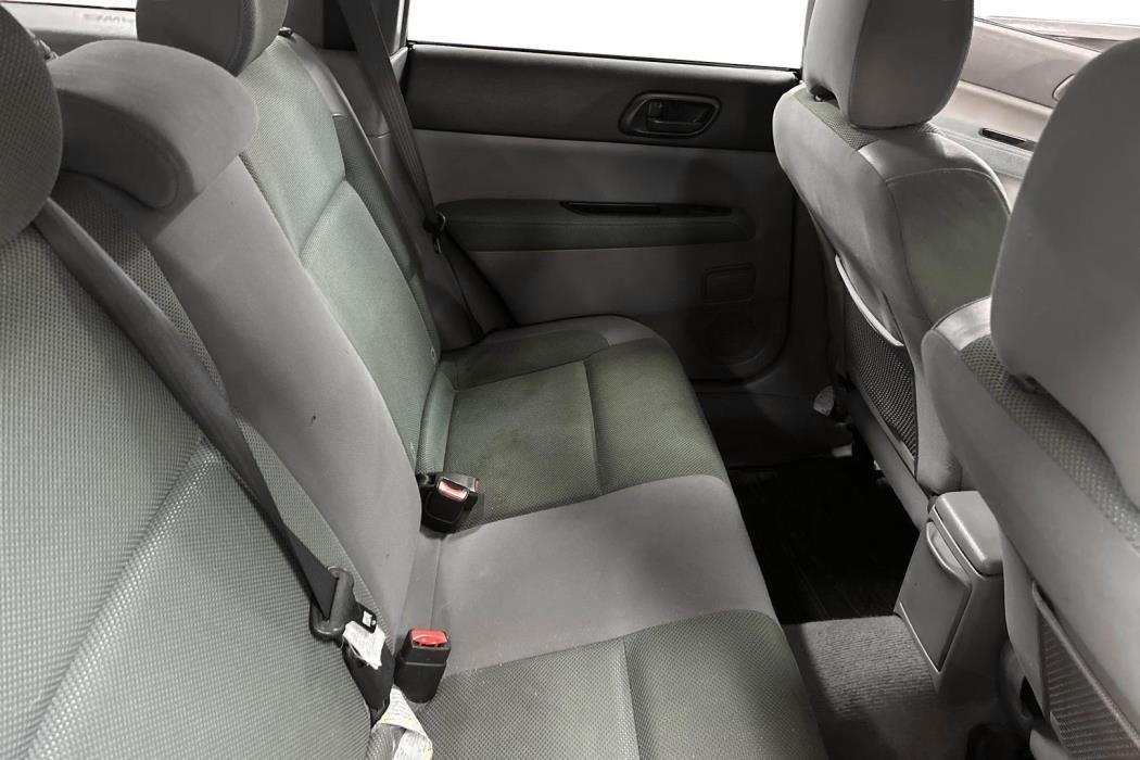 SUBARU FORESTER 2004